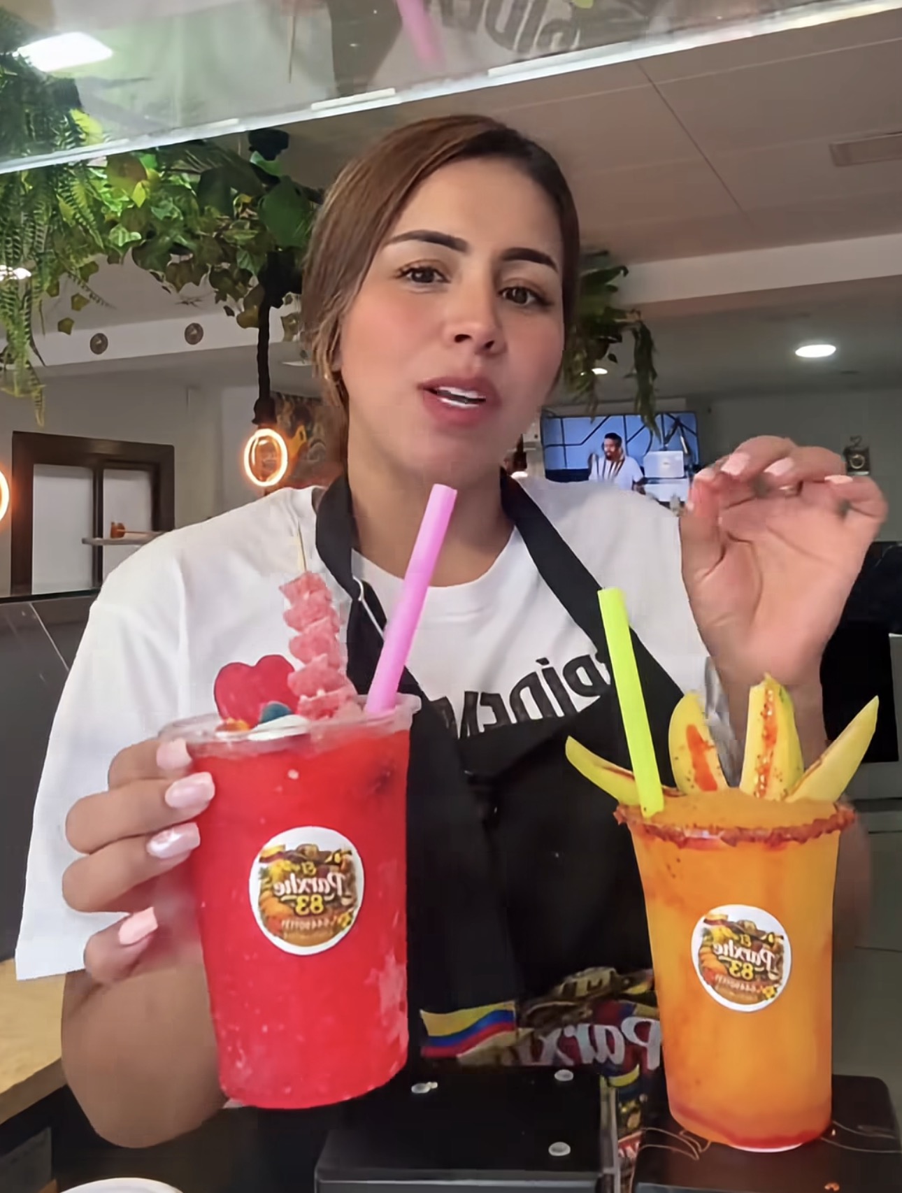 Elaboración de mango biche y salpicón en El Parxhe 83